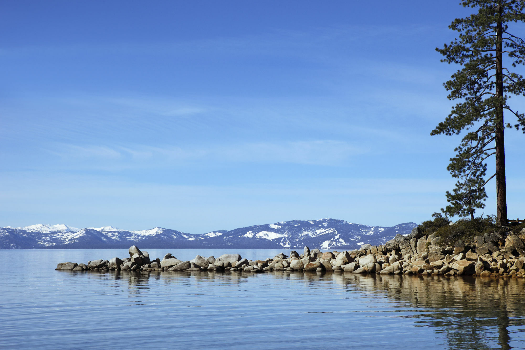 Harrah'S Lake Tahoe Hotel & Casino Стейтлайн Экстерьер фото